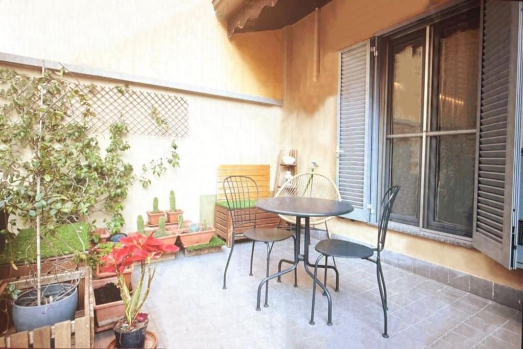 Apartamento Elegante Loft Su 2 Piani A 5 Minuti Da San Siro Milán Exterior foto